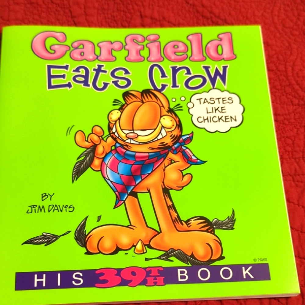 Eats Crow Book by Jim Davis - Green Cover